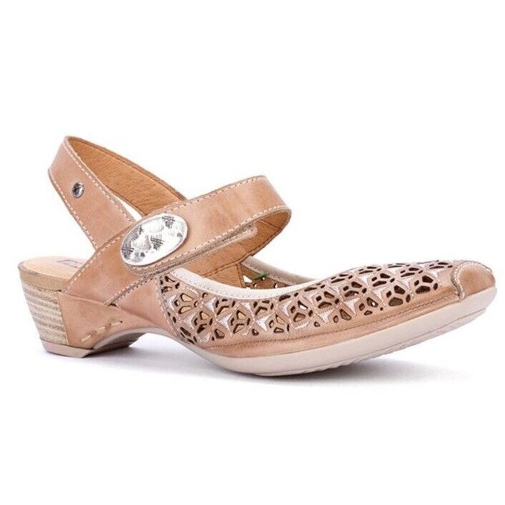 Womens Pikolinos Gandia Perforated Nude 849-5618 Mary Jane Size 38 US 7